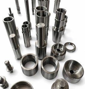 Chọn vật liệu trong cơ khí chế tạo: thép, inox, nhôm hay nhựa kỹ thuật?